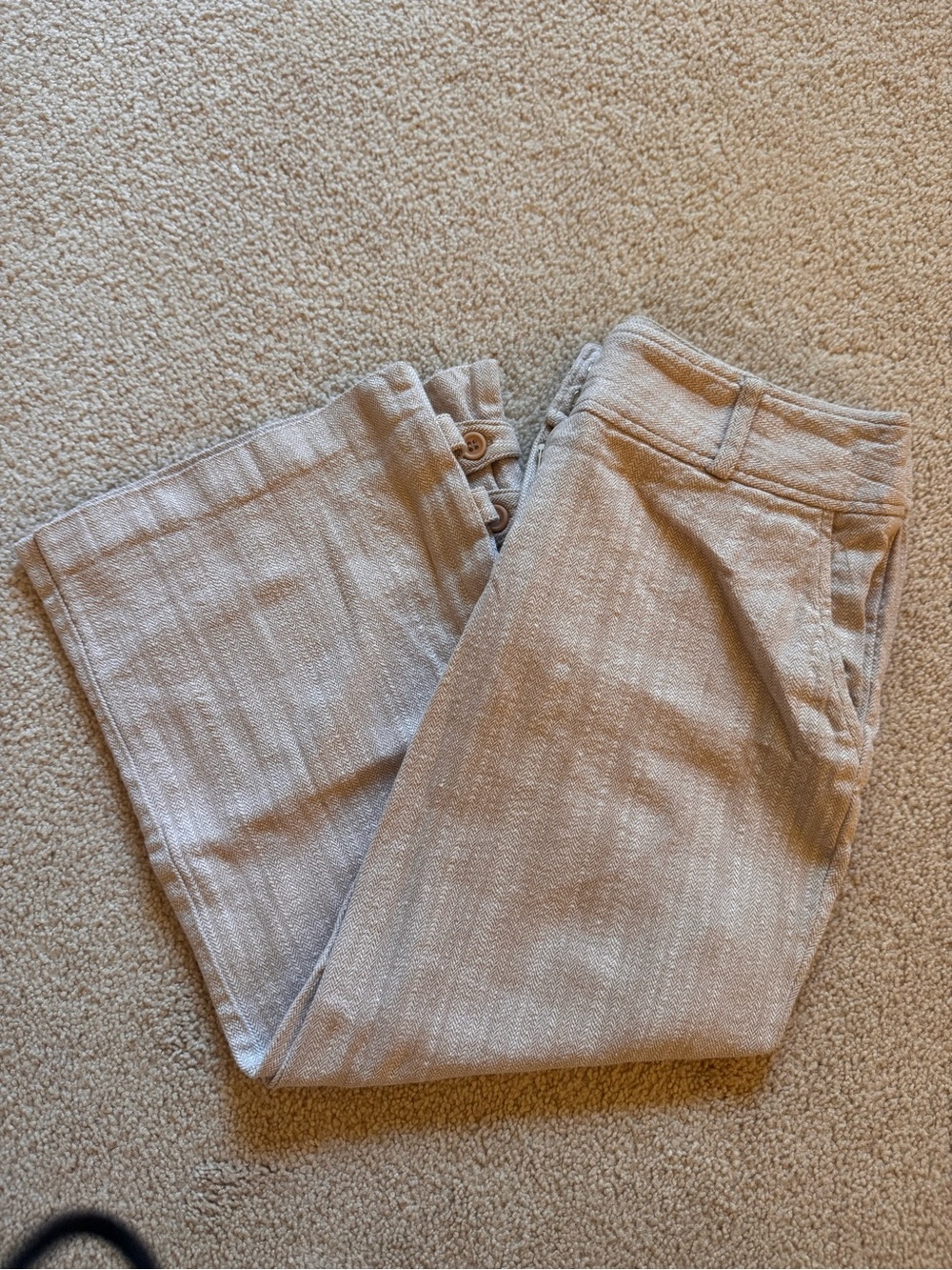 B. Moss Vintage Women's Beige Cotton Textured Stretch Capris EUC Size 4